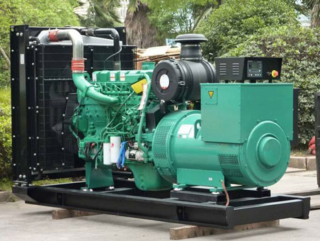 扶绥710kw康明斯柴油发电机组